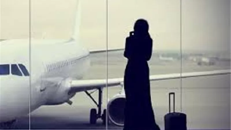 حكم الزام الزوجة بالسفر مع زوجها الى بلد الغُربة
