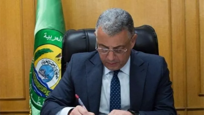 محافظ الإسماعيلية يعتمد جداول امتحانات نصف العام