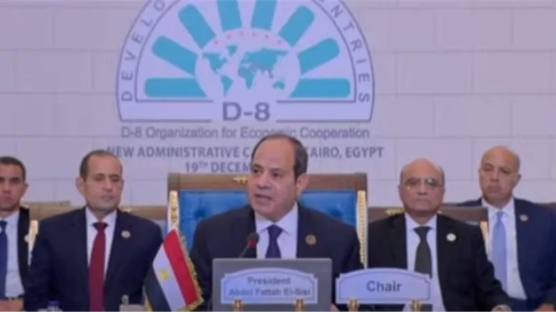 الرئيس السيسي:سوريا تشهد انتهاكات لسيادتها واستيلاءإسرائيل على أراضيها