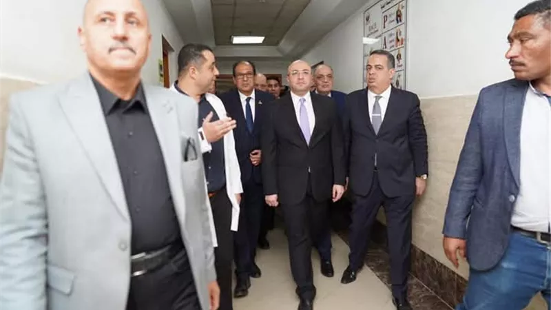 قيادات حزب مستقبل وطن تفتتح وحدة المناظير الجراحية بالمستشفى التخصصي
