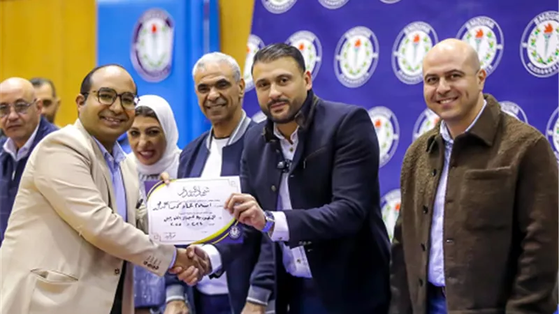 مجلس إدارة نادي سموحة يكرّم فرق الجمباز الفني رجال
