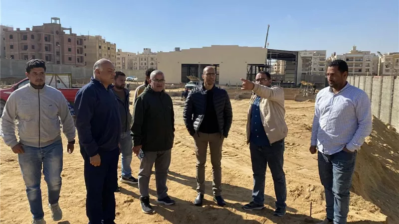 رئيس الجهاز : تطوير شبكة الطرق بمنطقة الاندلس فى القاهرة الجديدة