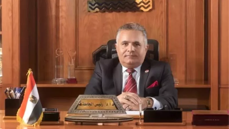 اعلان نتيجة مسابقة الطالب والطالبة المثاليين بجامعة السويس