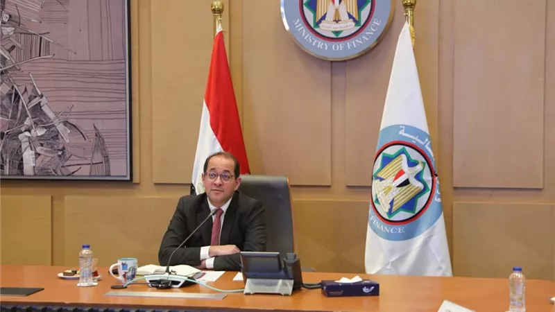 «كجوك» يشهد قرعة «تأشيرات الحج» للعاملين بوزارة «المالية»