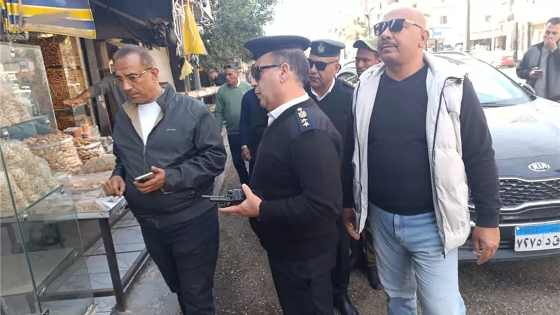 تحرير ١٠١ محضر وإزالة إدارية خلال حملة مكبرة لرفع الاشغالات