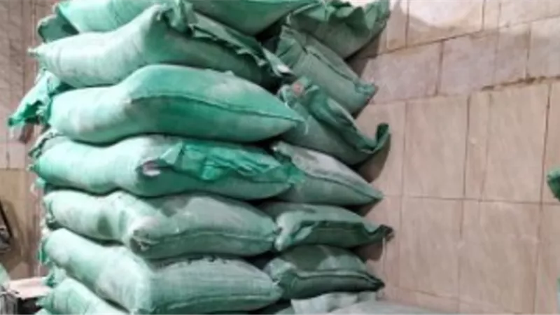 ضبط 4 أطنان دقيق مدعم قبل بيعها بالسوق السوداء