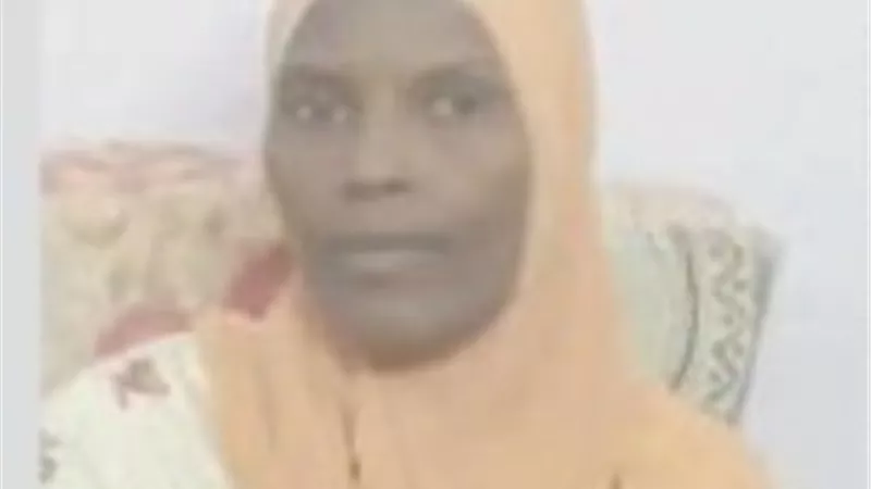 سامية حسين: ماكينة الخياطة أنقذت زوجي وأولادي الستة