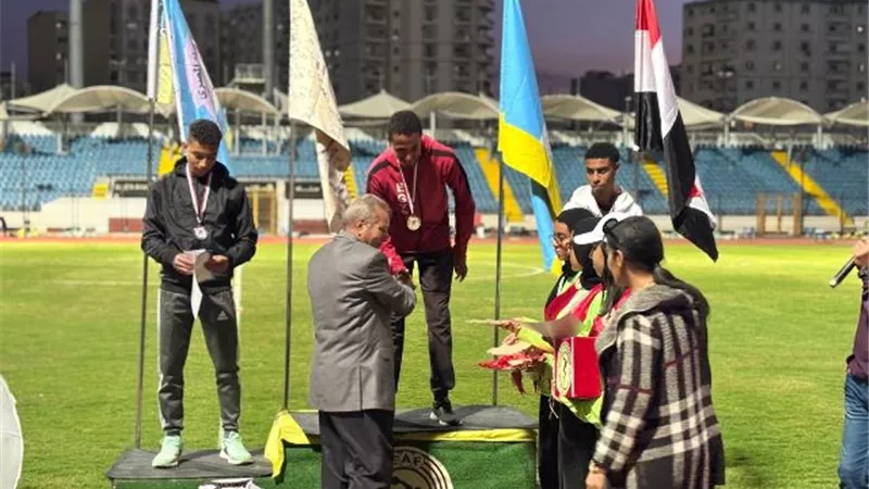 طالب جامعة طيبة بالأقصر بطل للجمهورية فى ألعاب القوى