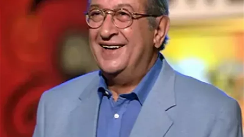 الدورة الـ14 من مهرجان الأقصر للسينما الأفريقية تحمل اسم نور الشريف