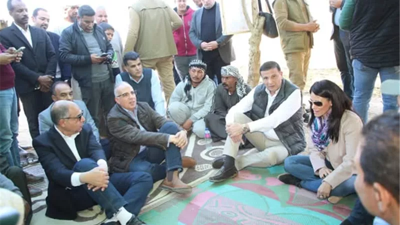 وزير الزراعة يوجه بتنفيذ ١٠٠٠ مدرسة حقلية خلال ٦ شهور لدعم المزارعين