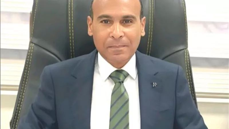 جهاز بدر يعلن أحدث مشروعات الطرق وتنسيق المواقع وإنشاء مقر للأحياء صور