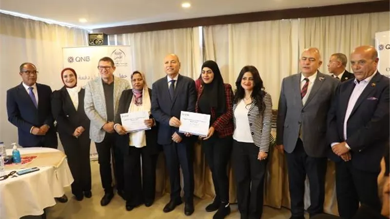 محافظ القاهرة يحتفل بتخرج أول دفعة من أسطوات مصر