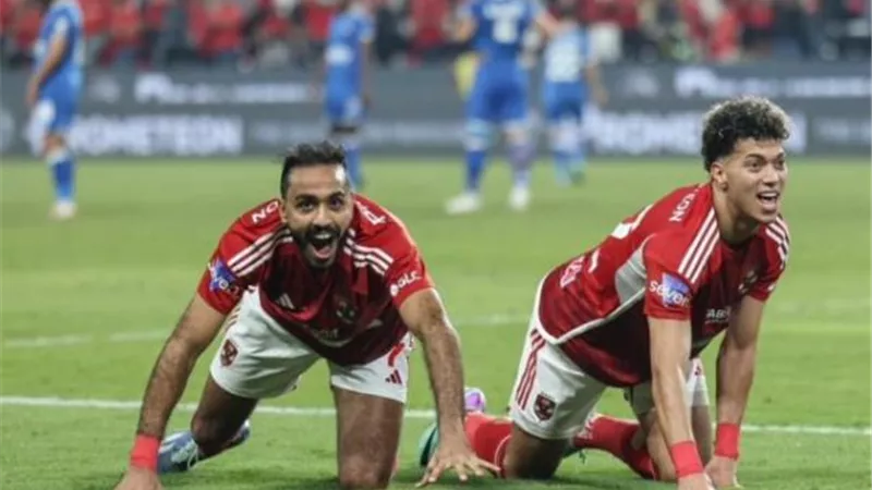 علي رأسهم كهربا وعاشور .. قرار حاسم من الأهلي بشأن رحيل ثلاثي الأزمات