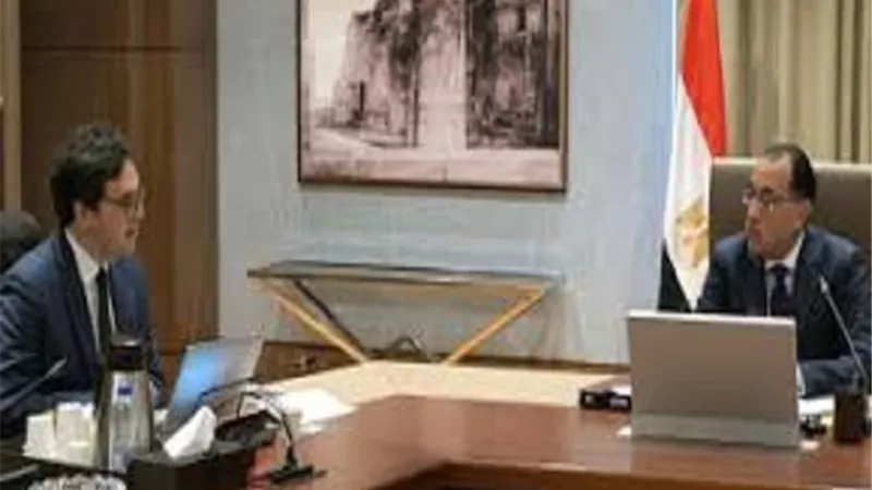 مدبولى يُتابع مع وزير الثقافة استراتيجية عمل الوزارة