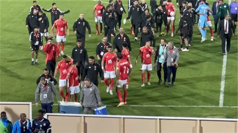 مطالبات بتدارك الأمور بين الأهلي والجماهير قبل مواجهة المصري