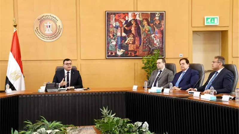 وزير الإسكان يلتقى مجموعة من المطورين العقاريين لمناقشة تحديات القطاع العقاري