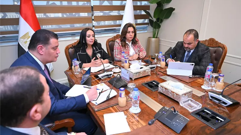 كدواني يشارك في اجتماع وزيرتي التنمية المحلية والتضامن الاجتماعي