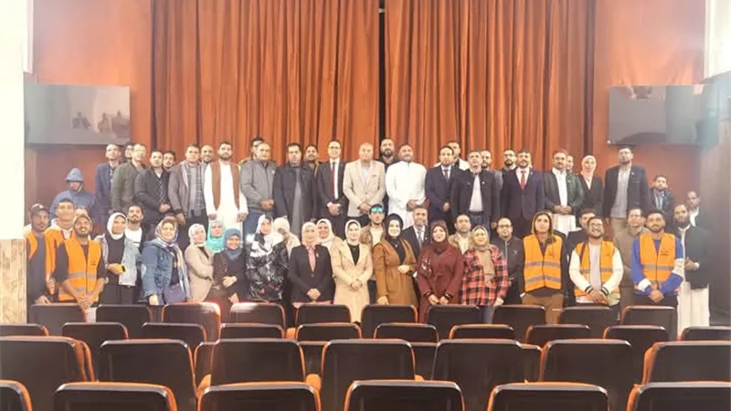 خريجو البرنامج الرئاسي لتأهيل الكوادر يناقشون استراتيجية ٢٠٢٤