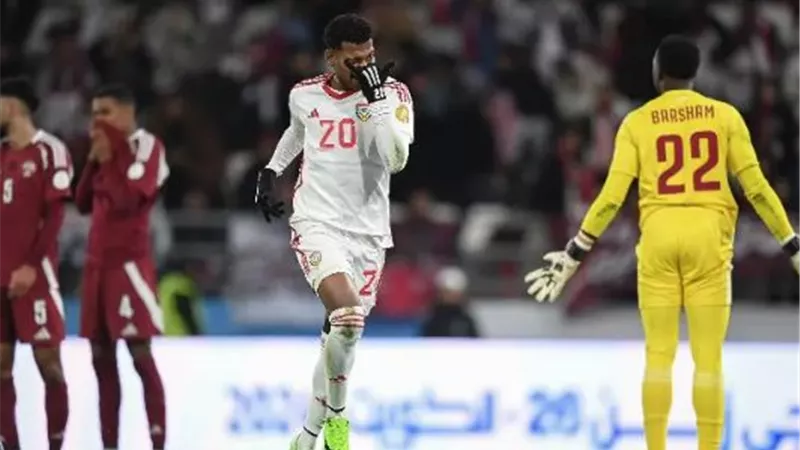 عصام صبحي يحرز هدف تعادل عمان أمام قطر في كأس الخليج..فيديو
