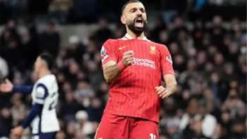 لاعب ليفربول: نحن محظوظون جدًا بوجود صلاح