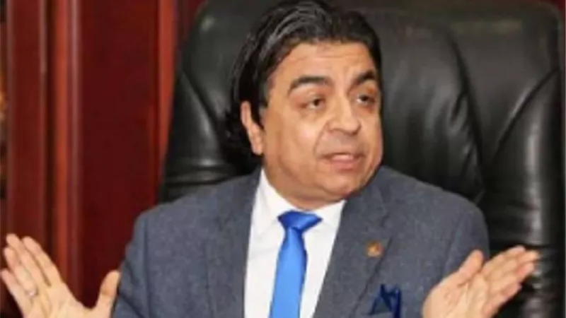 جمال شعبان: فيروس كورونا يتحور ويصارع للبقاء للعام الخامس