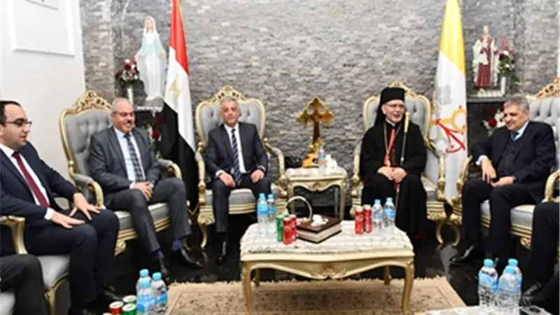 رئيس جامعة قناة السويس يهنئ الأقباط الكاثوليك بعيد الميلاد المجيد