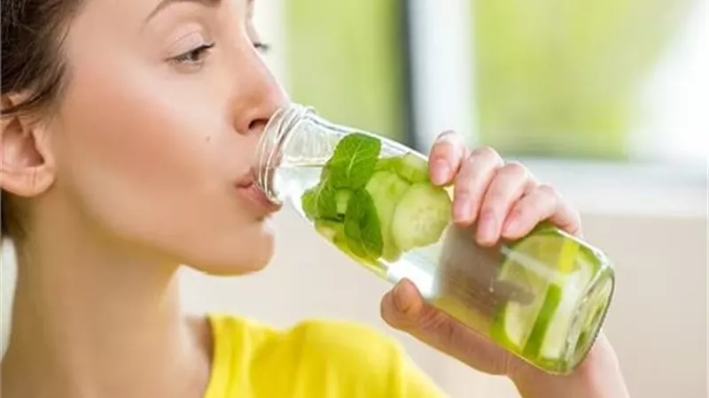 مشروبات ليلية للتخلص من سموم الجسم