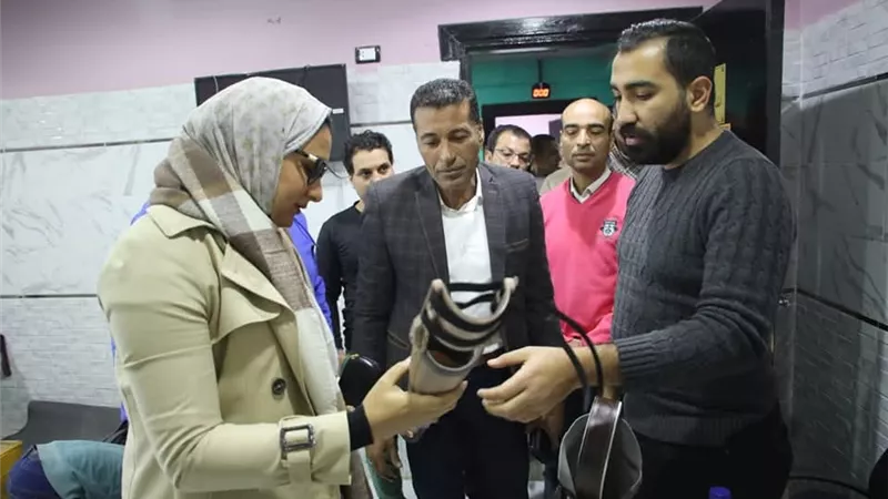 نائب محافظ الوادي الجديد تشهد تسليم عدد من الاطراف الصناعية