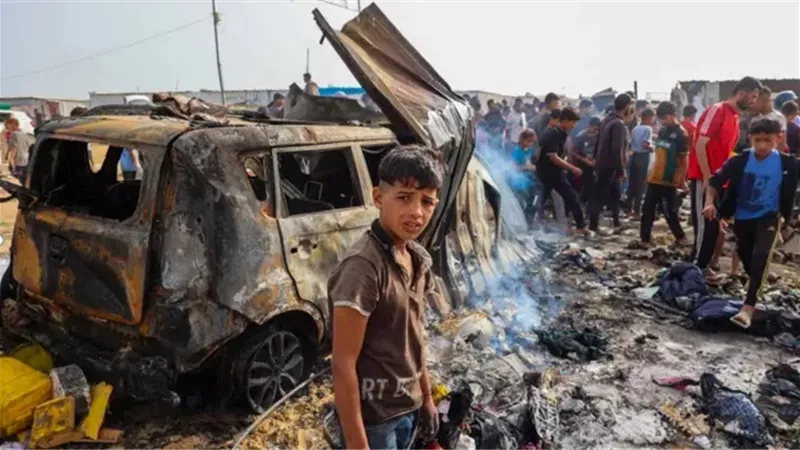 لماذا يصر جيش الاحتلال على استهداف النساء والأطفال في حرب غزة؟
