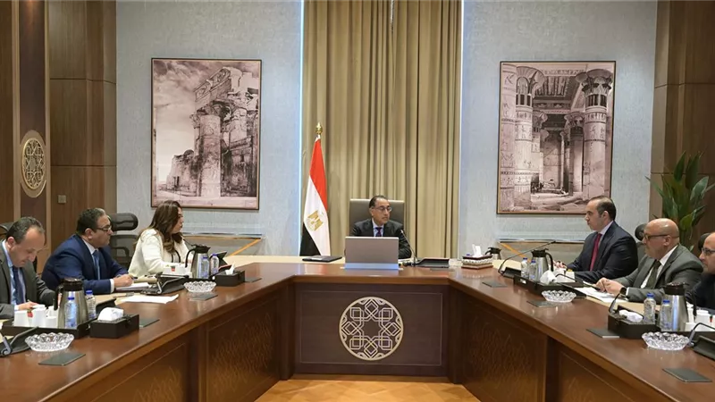 رئيس الوزراء يتابع إجراءات تنفيذ قانون التصالح في مخالفات البناء