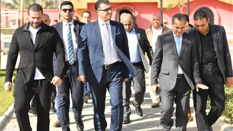 وزير الزراعة الأردني يتفقد احدى مزارع الخيول العربية الأصيلة