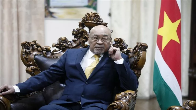 سلطات سورينام تحقق في ظروف وفاة رئيس البلاد السابق