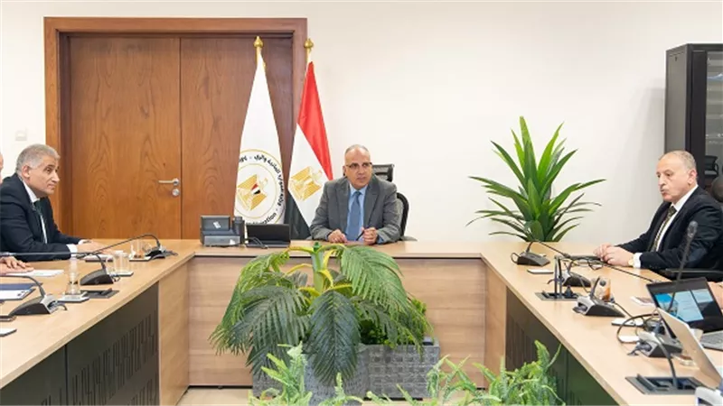 وزير الري يتابع حالة المنظومة المائية خلال الموسم الشتوي الحالي