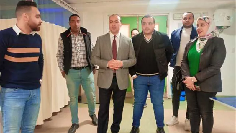 رئيس فرع الرعاية الصحية بالقناة يتفقد مستشفيات بورسعيد