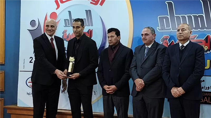 أوسكار المساء الرياضى .. أمين عمر أفضل حكم في عام 2024