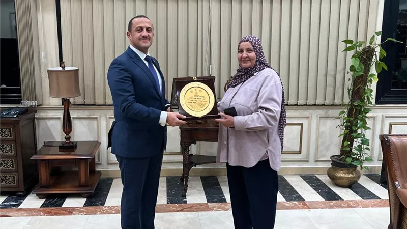 عرب : تأهيل وتدريب العاملين في القطاع لمواكبة التطورات العالمية