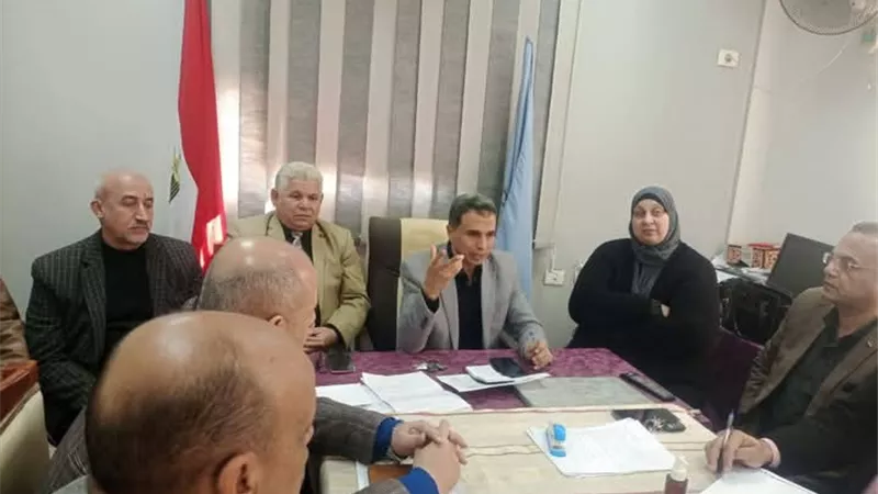 استعدادات مكثفة لامتحانات النقل والإعدادية للترم الأول بكفرالشيخ