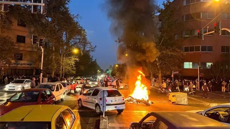 اغتيال مدير استخبارات الشرطة بمدينة بندر لنجة الإيرانية بهجوم انتحاري