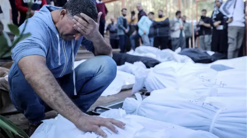 استشهاد 39 فلسطينيا في غارات للاحتلال على غزة 27 منهم في شمالي القطاع