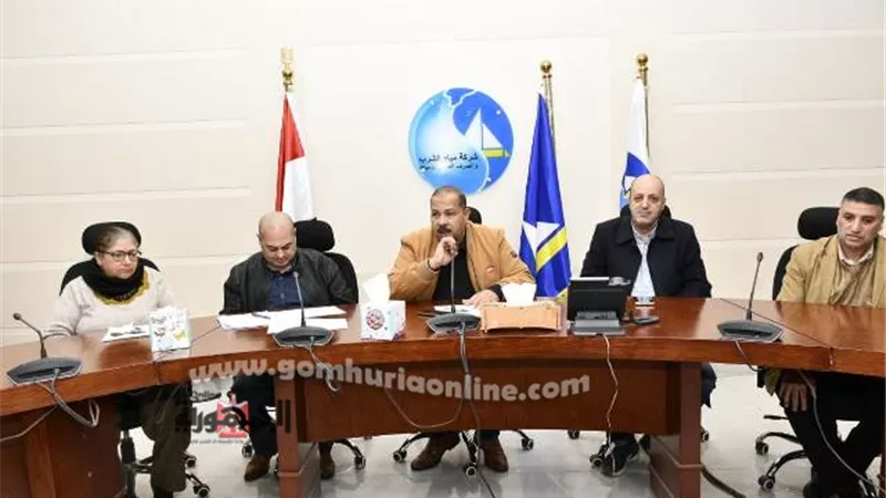 رئيس مياه دمياط يطالب بمواجهة المعوقات وحل مشكلات المواطنين