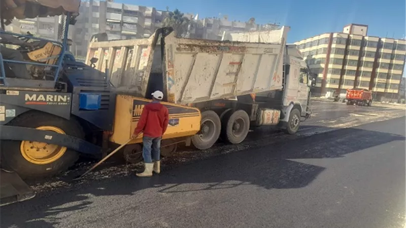 بتعليمات حبشى استمرار أعمال التطوير بطريق العبور الرئيسى ببورسعيد
