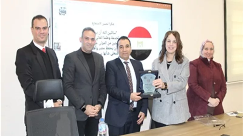 ندوة لتنمية الوعى القانونى لمنسوبي كلية الإعلام بجامعة عين شمس