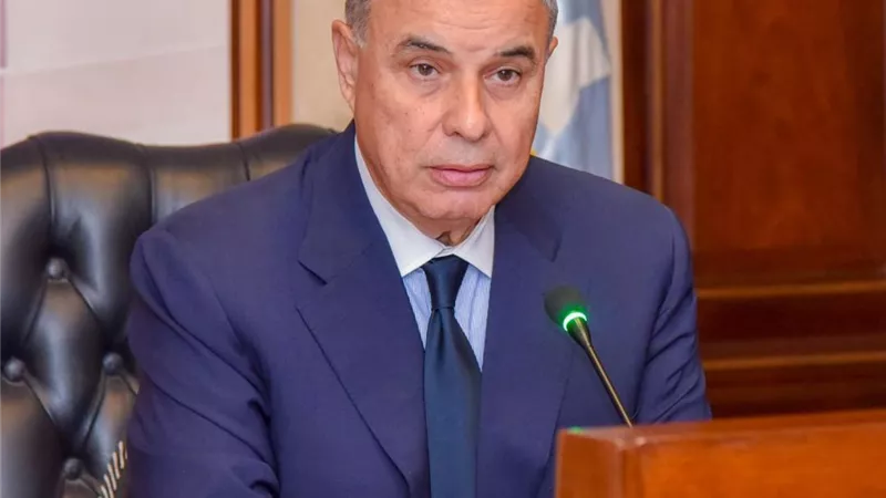 محافظ الاسكندرية يهنئ الرئيس السيسى والشعب بالعام الجديد