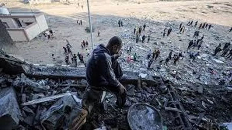 28 شهيدًا في غارات للاحتلال على غزة منذ الفجر بينهم 15 شمال القطاع