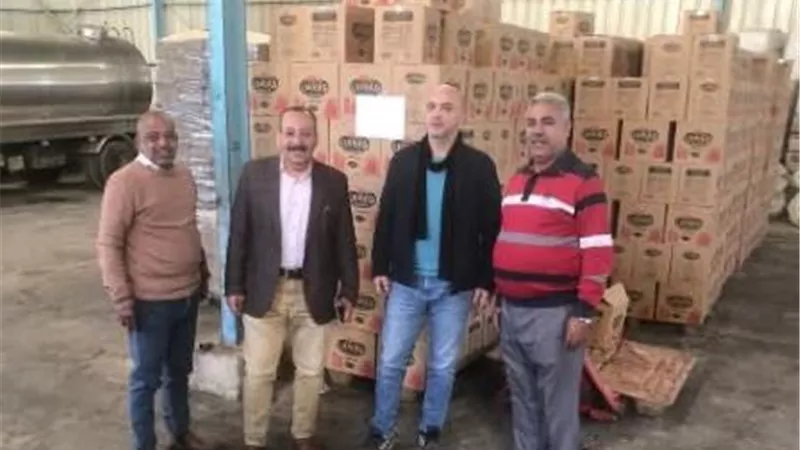 ضبط 10 أطنان زيت طعام مجهولة المصدر بالشرقية