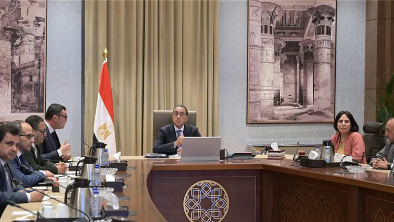 مدبولي يوجه بتنفيذ 50 ألف وحدة إسكان جديدة لمحدودي الدخل والشباب