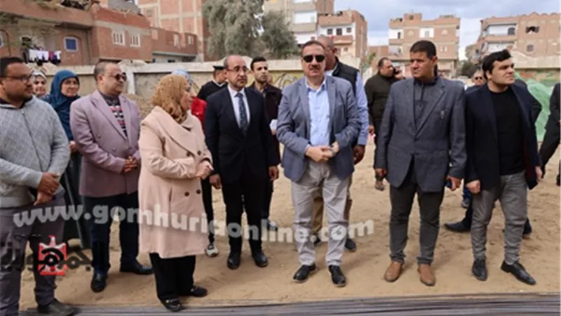 محافظ المنوفية خلال