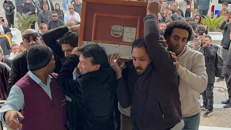 بالصور.. تشييع جثمان نجم الأغنية الشعبية أحمد عدوية بالمنيا