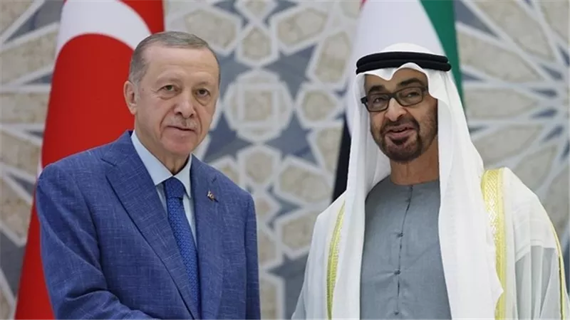 خلال اتصال هاتفي.. رئيس الإمارات والرئيس التركي يبحثان علاقات البلدين