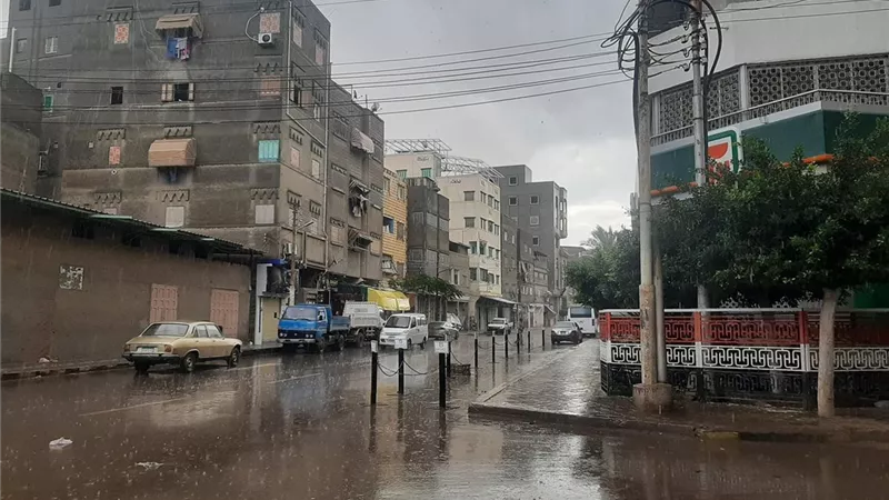 أمطار غزيرة تضرب محافظة دمياط طوال ليلة أمس وحتى صباح اليوم